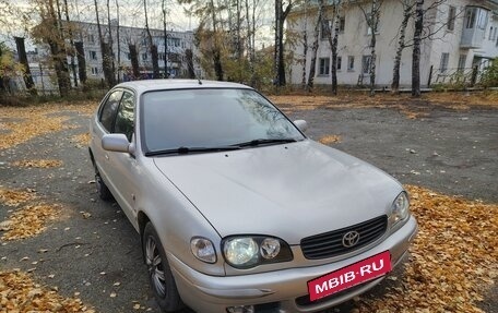 Toyota Corolla, 2001 год, 470 000 рублей, 3 фотография