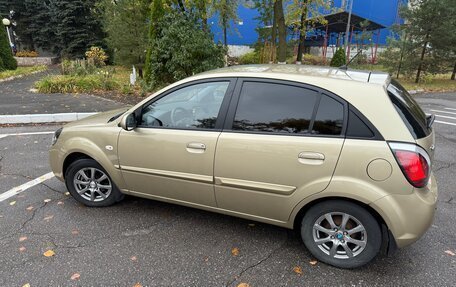 KIA Rio II, 2010 год, 1 000 000 рублей, 6 фотография