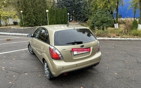 KIA Rio II, 2010 год, 1 000 000 рублей, 5 фотография