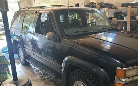 Chevrolet Tahoe II, 1996 год, 950 000 рублей, 1 фотография