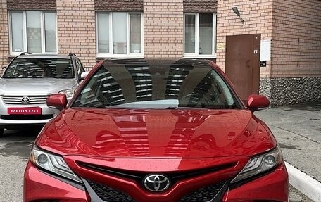 Toyota Camry, 2019 год, 3 450 000 рублей, 1 фотография