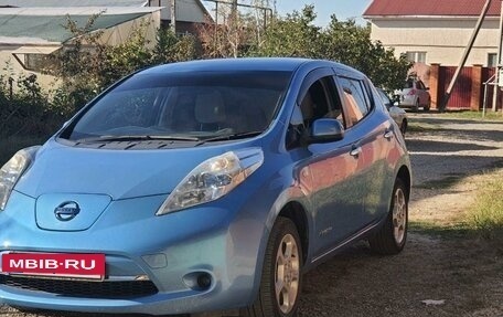 Nissan Leaf I, 2011 год, 780 000 рублей, 4 фотография