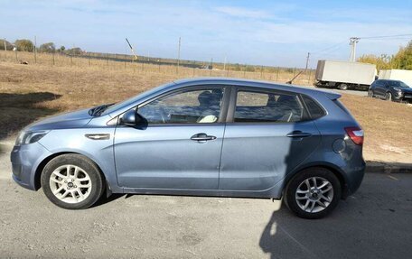 KIA Rio III рестайлинг, 2013 год, 799 000 рублей, 2 фотография