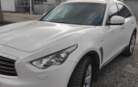 Infiniti FX II, 2012 год, 2 050 000 рублей, 2 фотография