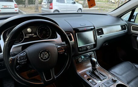 Volkswagen Touareg III, 2014 год, 2 500 000 рублей, 3 фотография