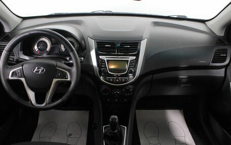 Hyundai Solaris II рестайлинг, 2012 год, 790 000 рублей, 11 фотография