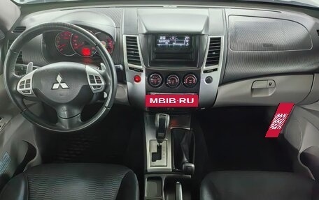 Mitsubishi Pajero Sport II рестайлинг, 2011 год, 1 499 000 рублей, 14 фотография