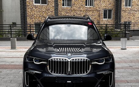 BMW X7, 2021 год, 10 500 000 рублей, 3 фотография