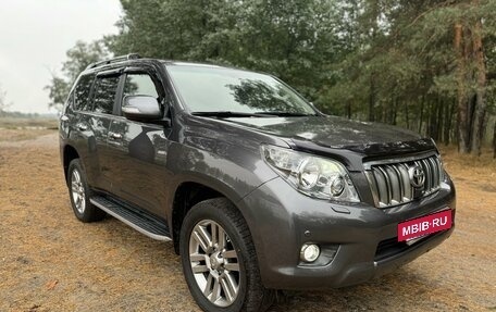 Toyota Land Cruiser Prado 150 рестайлинг 2, 2011 год, 2 900 000 рублей, 33 фотография