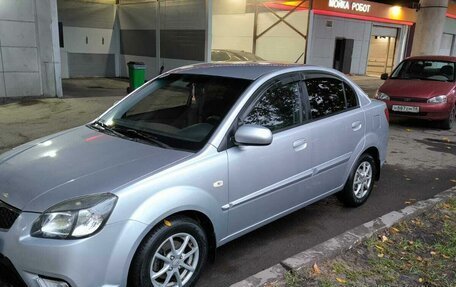 KIA Rio II, 2009 год, 670 000 рублей, 3 фотография