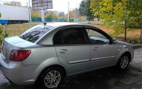 KIA Rio II, 2009 год, 670 000 рублей, 5 фотография