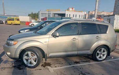 Mitsubishi Outlander III рестайлинг 3, 2008 год, 1 100 000 рублей, 2 фотография