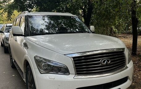 Infiniti QX56, 2013 год, 3 000 000 рублей, 6 фотография