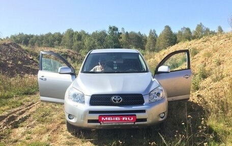 Toyota RAV4, 2008 год, 865 000 рублей, 17 фотография