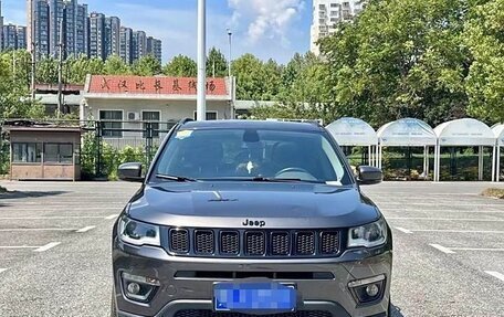 Jeep Compass II, 2020 год, 1 670 000 рублей, 2 фотография