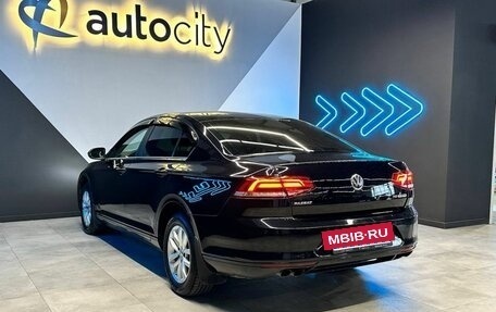 Volkswagen Passat B8 рестайлинг, 2016 год, 1 749 000 рублей, 16 фотография