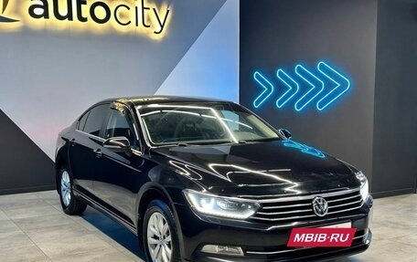 Volkswagen Passat B8 рестайлинг, 2016 год, 1 749 000 рублей, 13 фотография