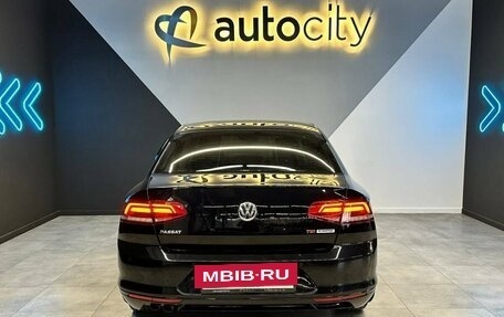 Volkswagen Passat B8 рестайлинг, 2016 год, 1 749 000 рублей, 19 фотография