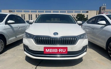 Skoda Rapid II, 2021 год, 1 335 000 рублей, 2 фотография