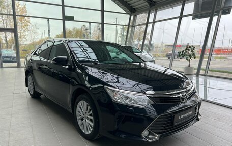 Toyota Camry, 2015 год, 2 550 000 рублей, 3 фотография