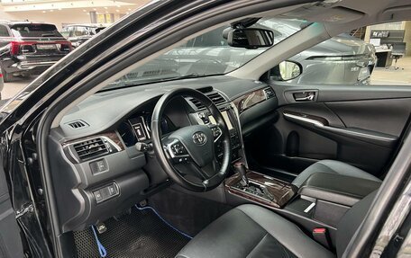 Toyota Camry, 2015 год, 2 550 000 рублей, 13 фотография