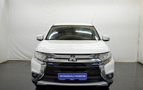 Mitsubishi Outlander III рестайлинг 3, 2016 год, 1 597 000 рублей, 2 фотография