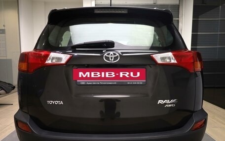 Toyota RAV4, 2014 год, 2 210 000 рублей, 5 фотография