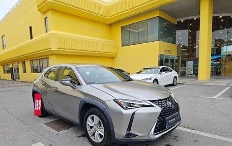 Lexus UX I, 2021 год, 3 000 999 рублей, 2 фотография