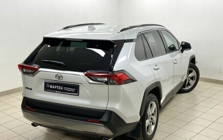 Toyota RAV4, 2020 год, 3 545 000 рублей, 9 фотография