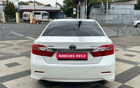 Toyota Camry, 2014 год, 1 630 000 рублей, 4 фотография