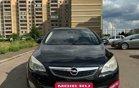 Opel Astra J, 2011 год, 620 000 рублей, 2 фотография