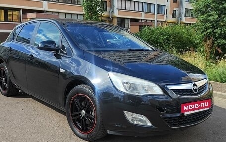 Opel Astra J, 2011 год, 620 000 рублей, 18 фотография