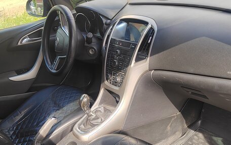 Opel Astra J, 2011 год, 620 000 рублей, 22 фотография