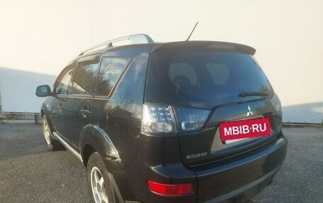 Mitsubishi Outlander III рестайлинг 3, 2007 год, 800 000 рублей, 6 фотография