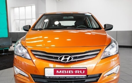 Hyundai Solaris II рестайлинг, 2015 год, 1 119 000 рублей, 13 фотография