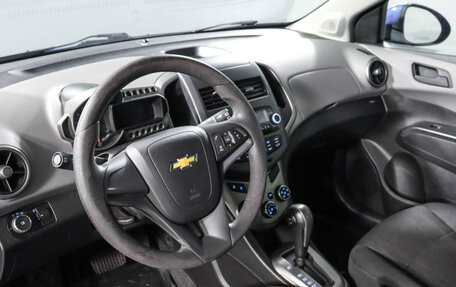 Chevrolet Aveo III, 2013 год, 900 000 рублей, 14 фотография