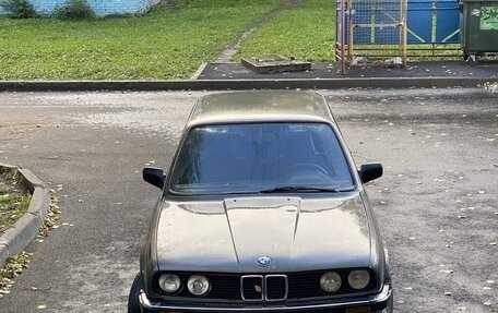 BMW 3 серия, 1986 год, 260 000 рублей, 4 фотография