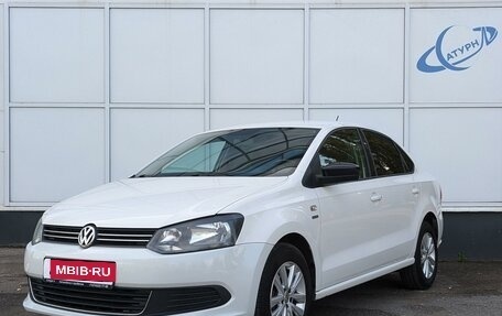 Volkswagen Polo VI (EU Market), 2013 год, 899 000 рублей, 2 фотография