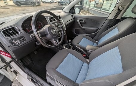 Volkswagen Polo VI (EU Market), 2013 год, 899 000 рублей, 18 фотография