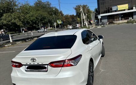 Toyota Camry, 2021 год, 3 350 000 рублей, 3 фотография