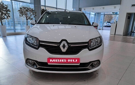 Renault Logan II, 2014 год, 674 000 рублей, 2 фотография