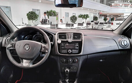 Renault Logan II, 2014 год, 674 000 рублей, 14 фотография