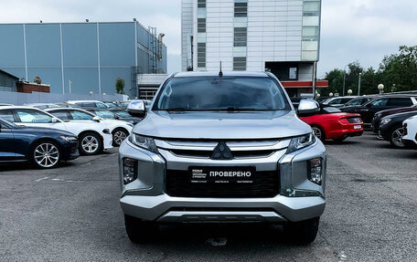 Mitsubishi L200 IV рестайлинг, 2020 год, 3 218 000 рублей, 2 фотография