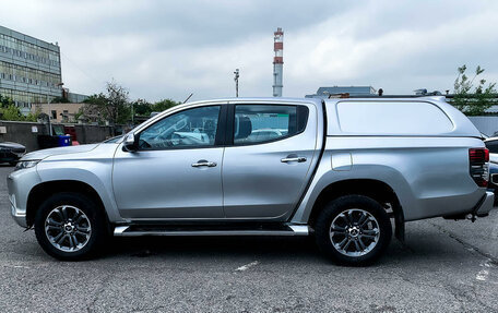 Mitsubishi L200 IV рестайлинг, 2020 год, 3 218 000 рублей, 8 фотография