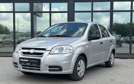 Chevrolet Aveo III, 2010 год, 615 000 рублей, 3 фотография