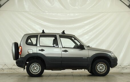 Chevrolet Niva I рестайлинг, 2015 год, 599 000 рублей, 7 фотография