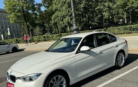 BMW 3 серия, 2018 год, 2 800 000 рублей, 1 фотография