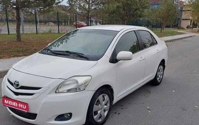 Toyota Yaris III рестайлинг, 2008 год, 650 000 рублей, 1 фотография