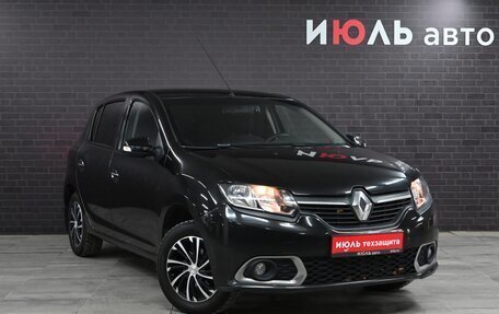 Renault Sandero II рестайлинг, 2015 год, 970 000 рублей, 3 фотография