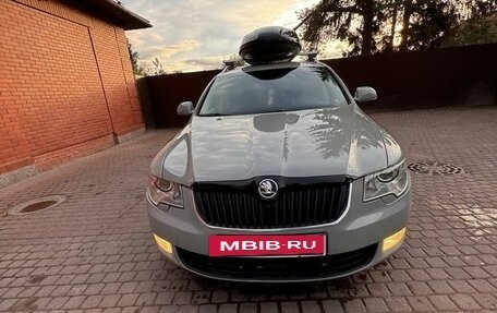 Skoda Superb III рестайлинг, 2010 год, 1 300 000 рублей, 25 фотография